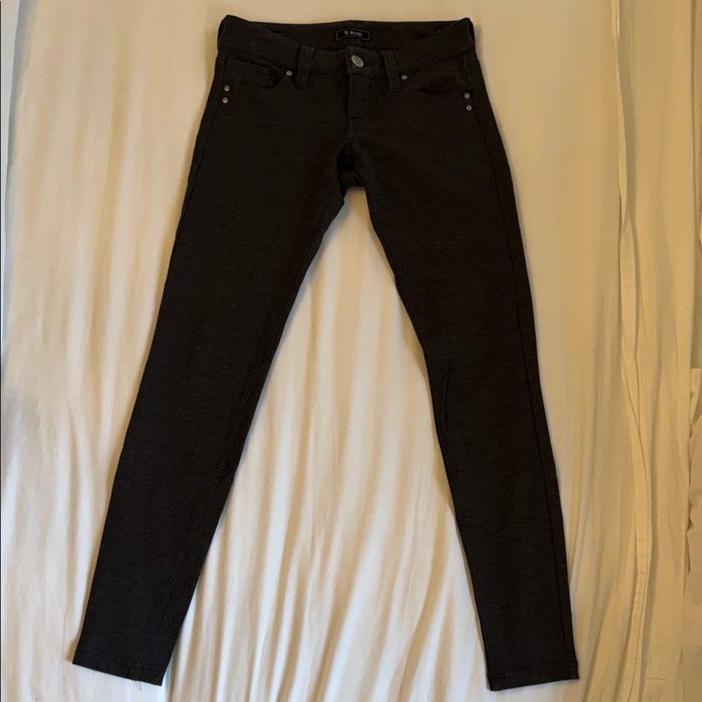 Black Skinny Jeans